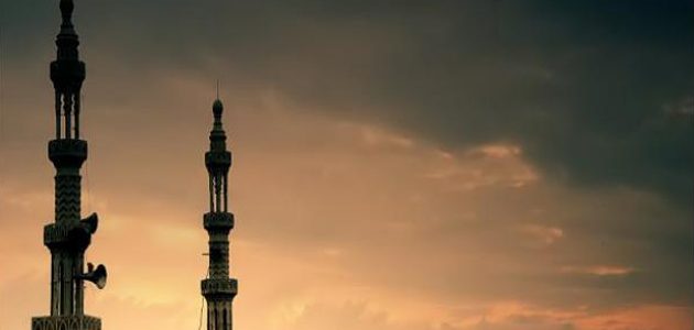 كيفية الصلاة في المسيحية والإسلام